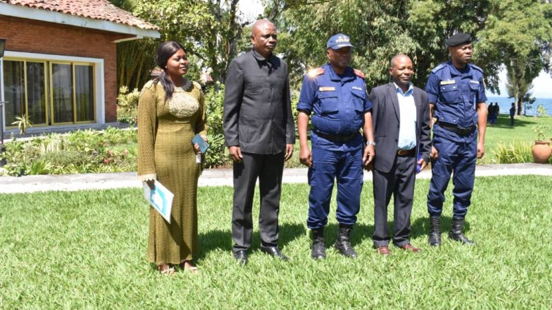 Nord-Kivu : Le nouveau Directeur Provincial de la SCPT présente ses civilités au Gouverneur de la Province. 